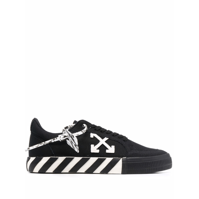 Off-White Low-top OMIA085F21FAB0021001