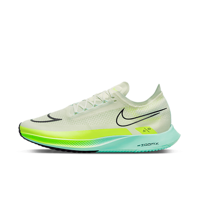 Nike ZoomX Streakfly DX3415-100