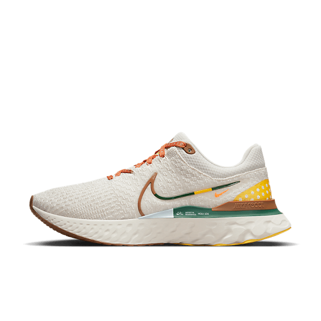 Nike Infinity Run 3 A.I.R. x Hola Lou