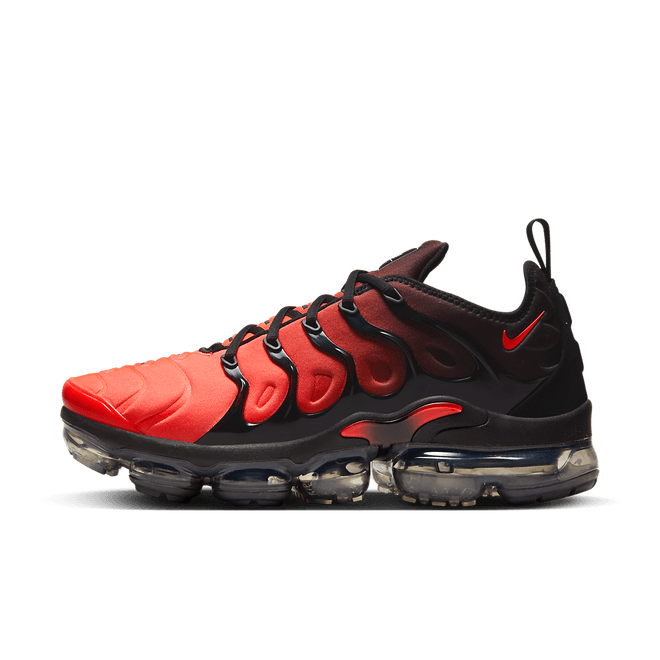 Nike Air VaporMax Plus Darth Maul DZ4857-001