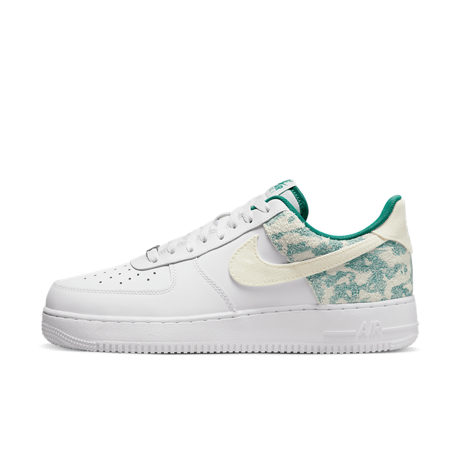 Nike Air Force 1 '07 LV8 'Neptune Green Camo' DX3365-100