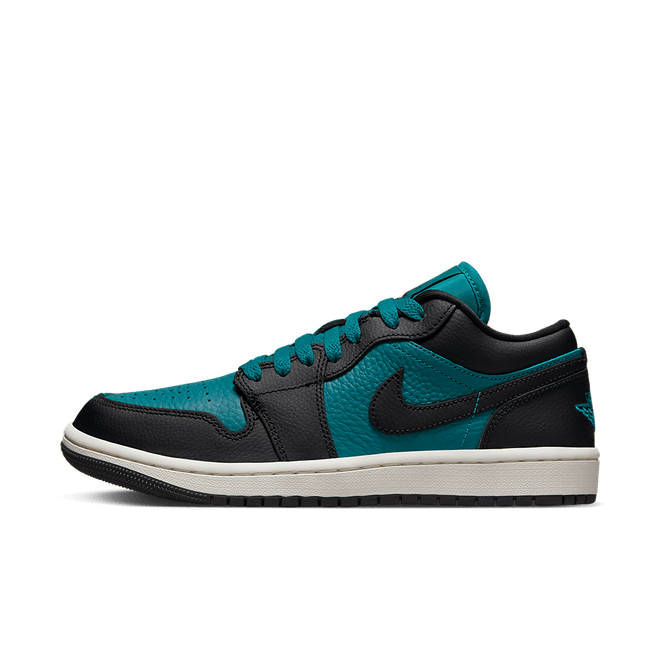 Air Jordan Wmns Air Jordan 1 Low SE 'Split - Bright Spruce' DR0502-300