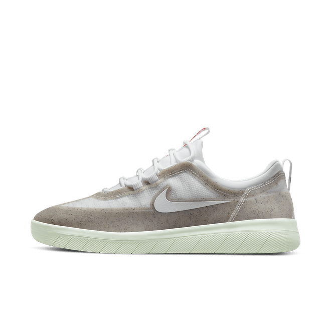 Nike Nyjah Free 2 SB "White Barely Green"