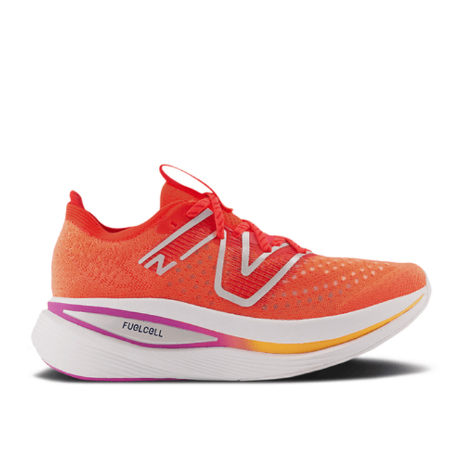 New Balance Wmns FuelCell SuperComp Trainer Wide 'Electric Red'