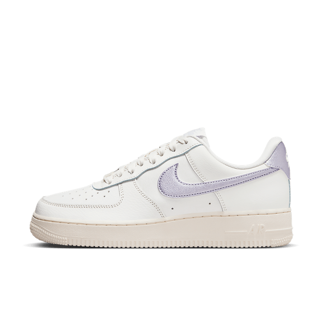 Nike Wmns Air Force 1 Low 'Sail Oxygen Purple' DV7470-100