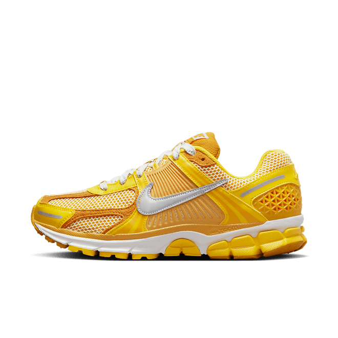 Nike Zoom Vomero 5 Varsity Maize Laser Orange FJ4453-765