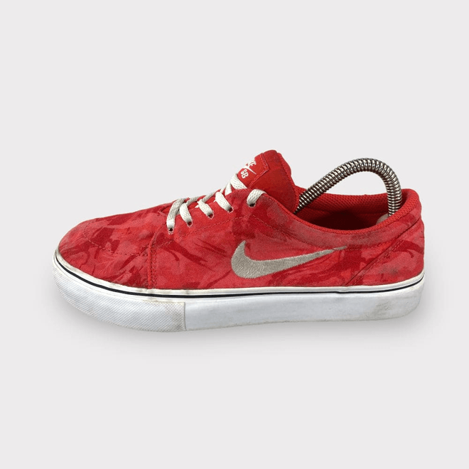 Nike SB  631338-610