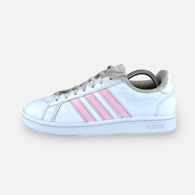 Adidas Court Base 