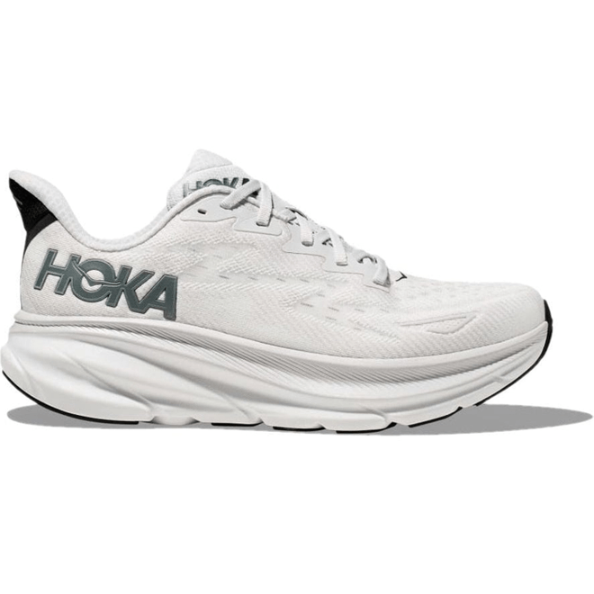 HOKA Clifton 9 