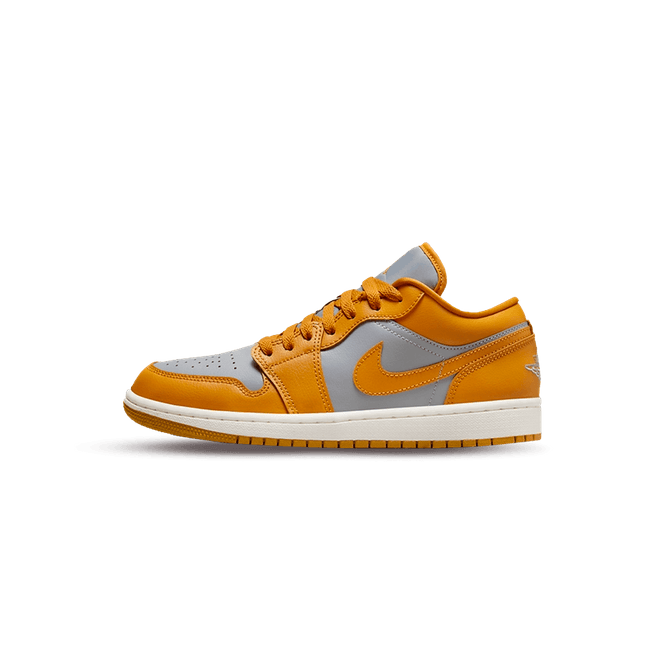 Air Jordan 1 Low Chutney (W) DC0774-501-1