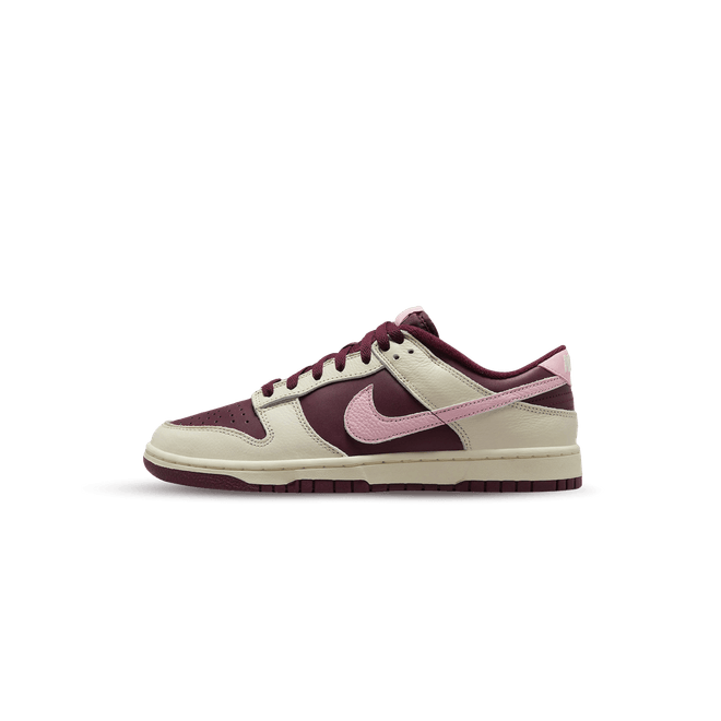 Nike Dunk Low Retro PRM Valentine's Day (2023) DZ4706-200-2