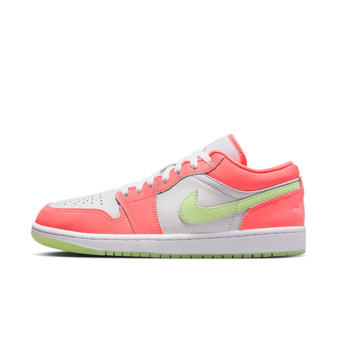 Air Jordan 1 Low SE 'Lava Glow' FN6772-671