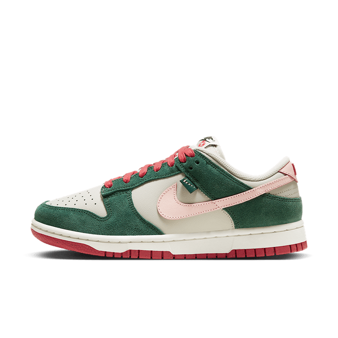 Nike Dunk Low SE All Petals United Fir Green (Women's)