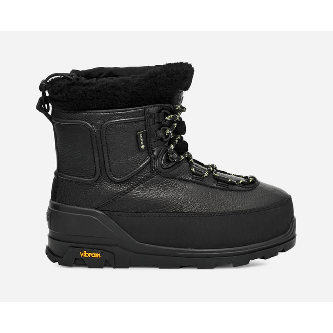 UGG Shasta Boot Mid Boot Black