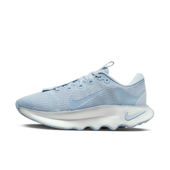 Nike Motiva Walking