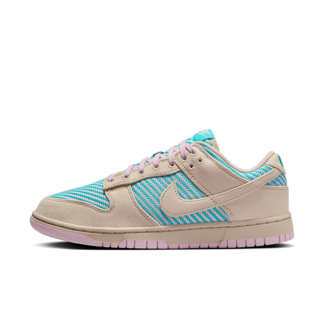 Nike Wmns Dunk Low 'Heat Wave'  HF5077 902