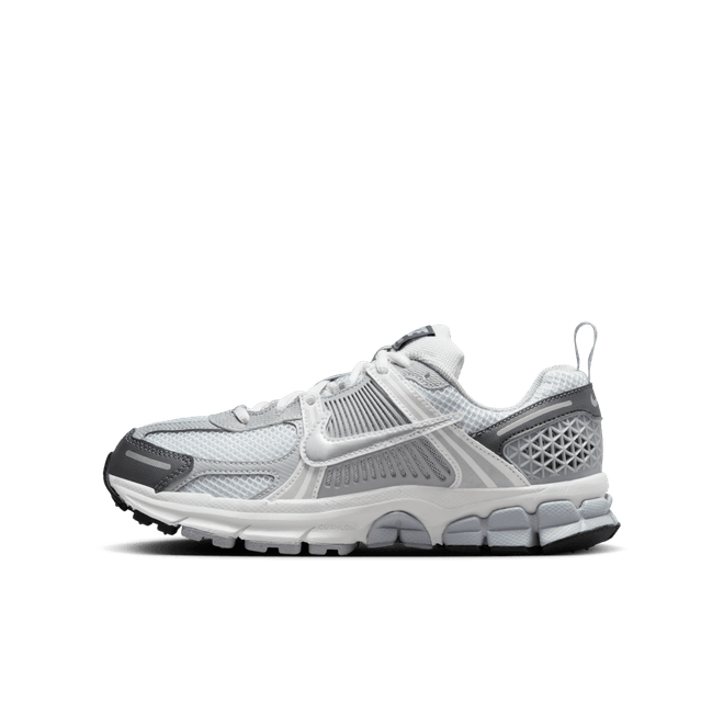  Nike Vomero 5 'Pure Platinum Metallic Silver'