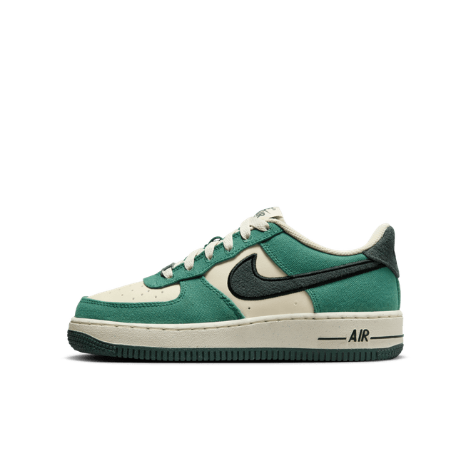 Nike Air Force 1 LV8 Big Kids' FN4731-100