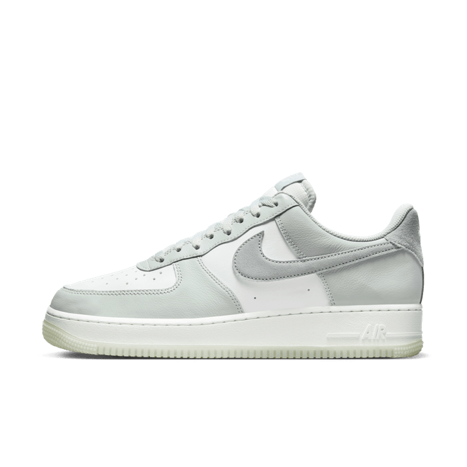 Nike Air Force 1 '07 LV8 FJ4170-003