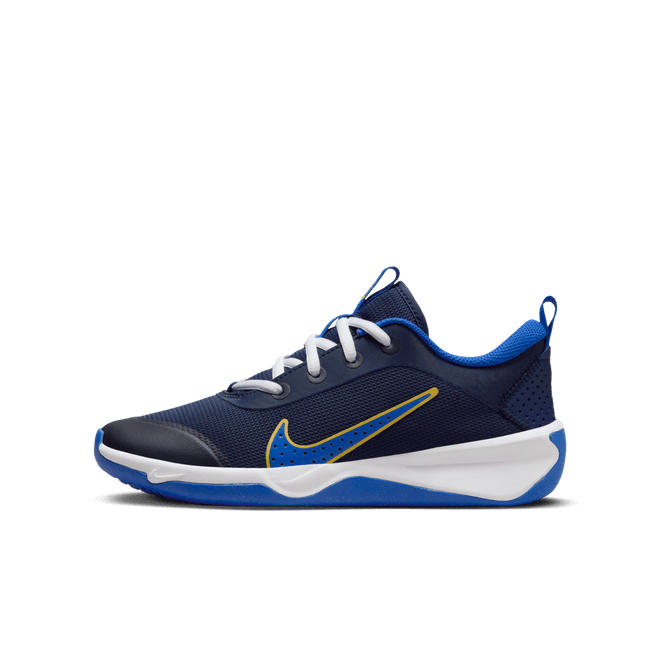 Nike Omni Multi-Court Older Kids' Indoor Court