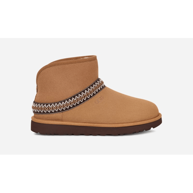 UGG® Classic Mini Crescent Boot Brown 1158262-CHE