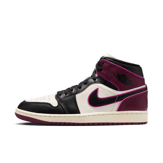 Air Jordan Wmns Air Jordan 1 Mid 'Bordeaux'  FQ7818 101