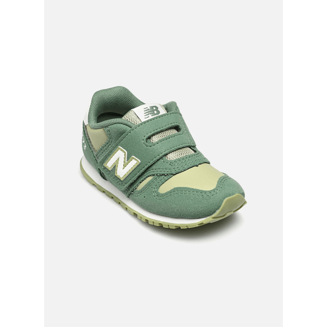 New Balance IZ373