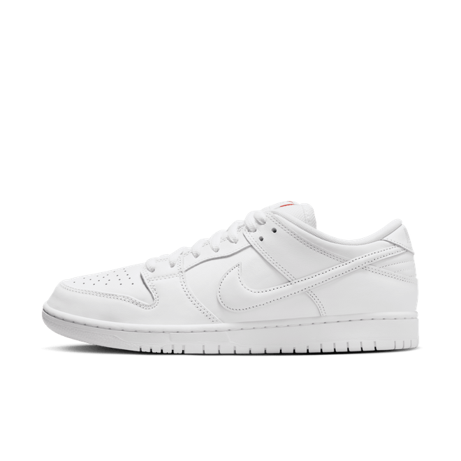 Nike Dunk Low Pro SB 'Triple White'  FJ1674 100