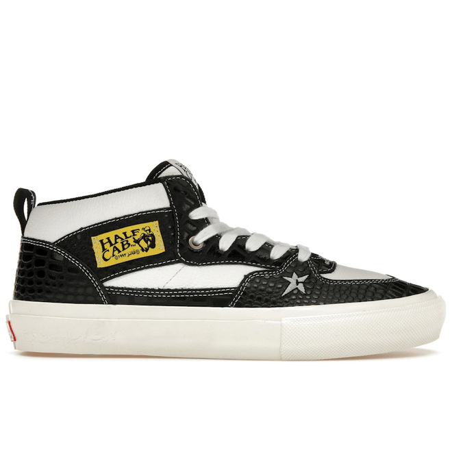 Vans Carpet Company x Skate Half Cab 'Black Dragon Leather'  VN0A2Z341KP