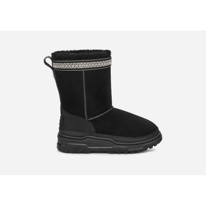 UGG® Classic Short TrailGazer Boot Black