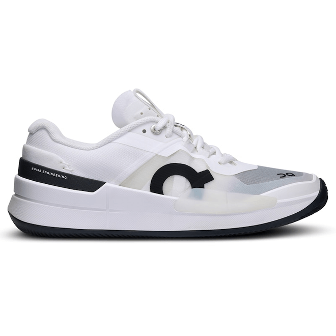 On The Roger Pro 2 Clay White Black (Women's) 3WE10630462