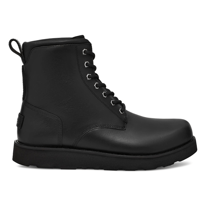 UGG® Cason Boot Black