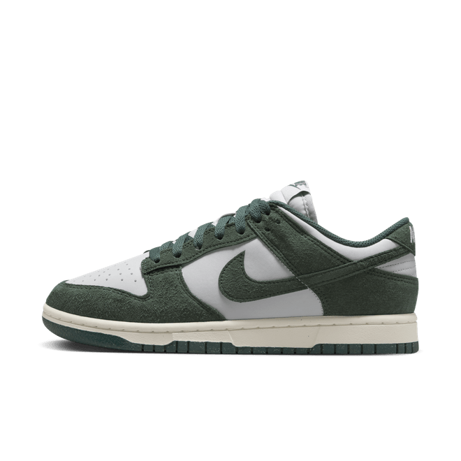 Nike Dunk Low 'Vintage Green' - Next Nature HJ7673-002