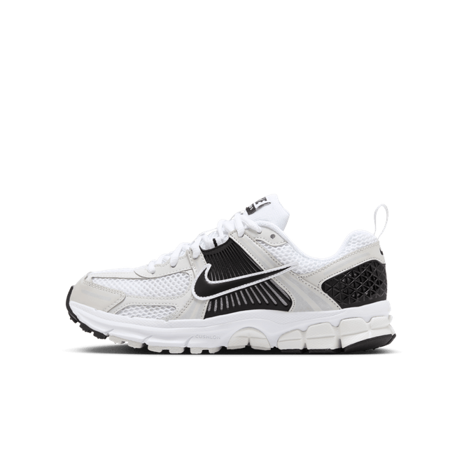 Nike Vomero 5 GS 'Metallic & Platinum Black'