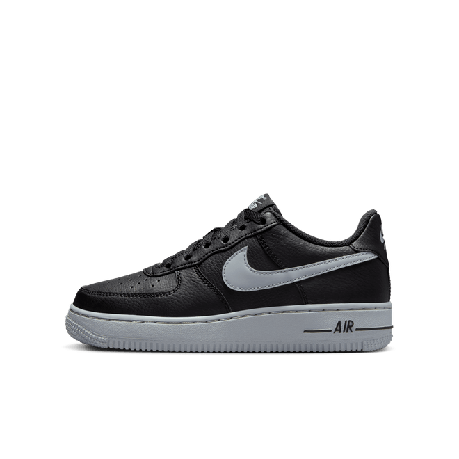 Nike 02375119_productName HQ3807001