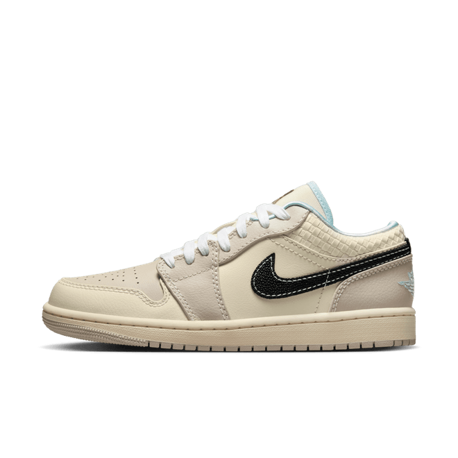 Air Jordan 1 Low SE WMNS 'Sanddrift' HQ3440-101