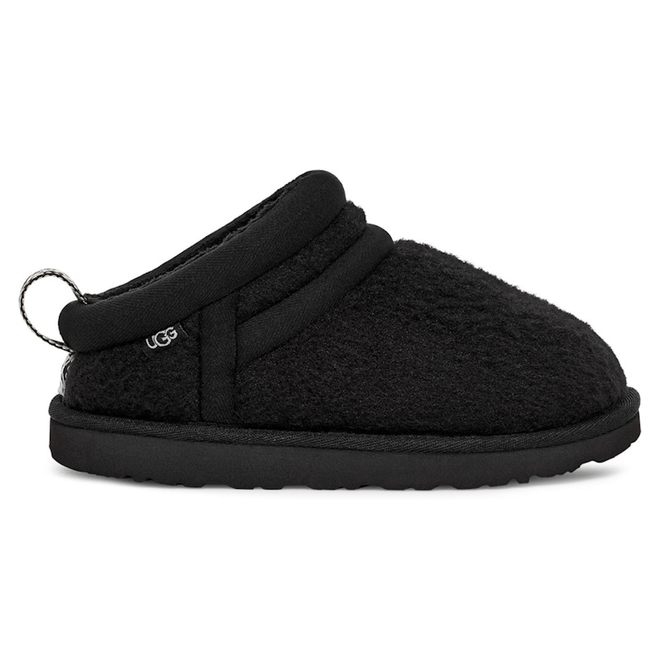 UGG® Astro Ultra Black