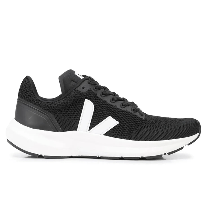 Veja Marlin V-Knit Black White (Women's) IN102511A