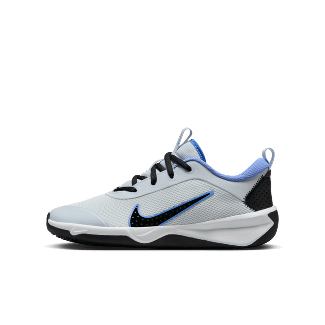 Nike Omni Multi-Court Big Kids' Indoor Court