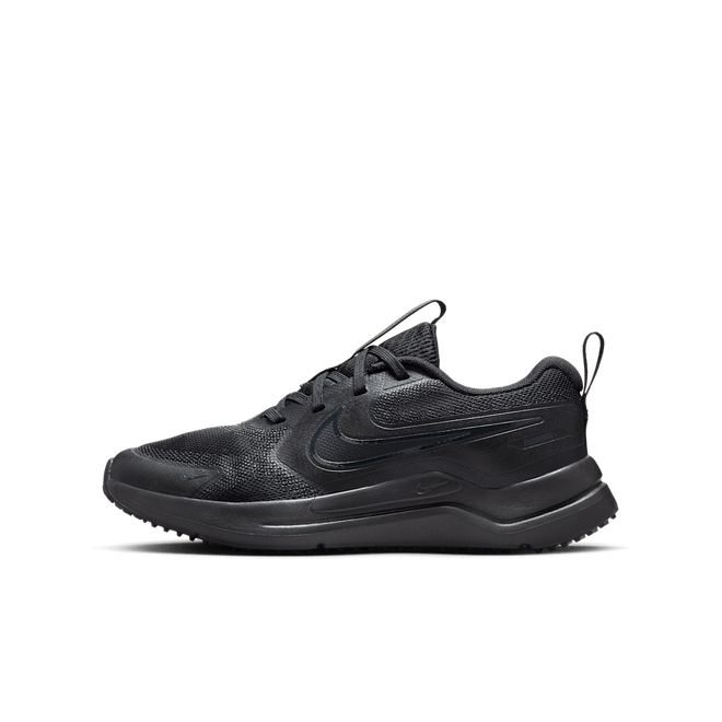 Nike Cosmic Runner Older Kids' Road HM4402-001