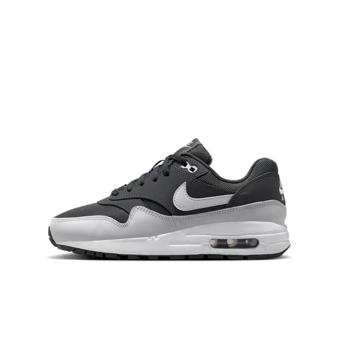 Nike Air Max 1 Older Kids' DZ3307-008