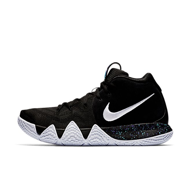 Nike Kyrie 4 943806-002