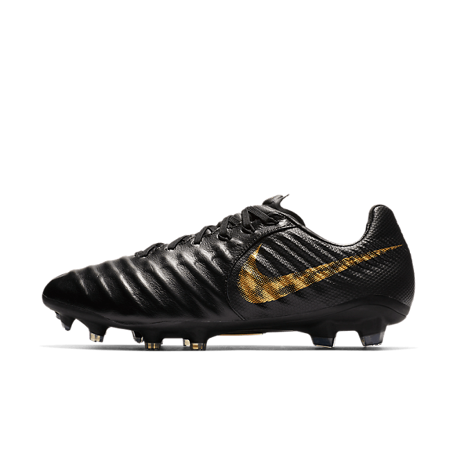 Nike Legend 7 Pro FG Fußballschuh für normalen Rasen - Schwarz