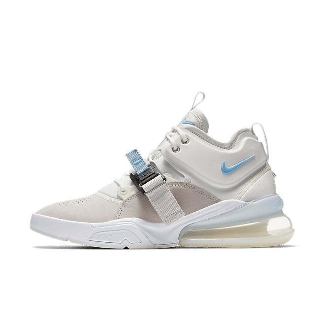 Nike Air Force 270