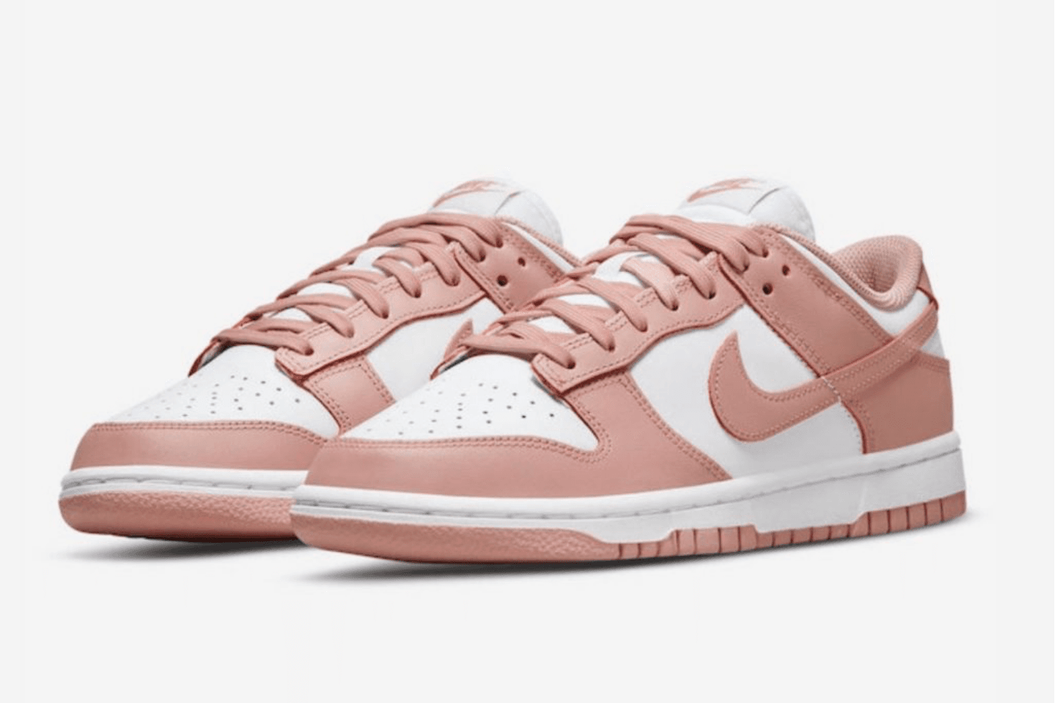 Der Nike Dunk Low im 'Rose Whisper'-Colorway