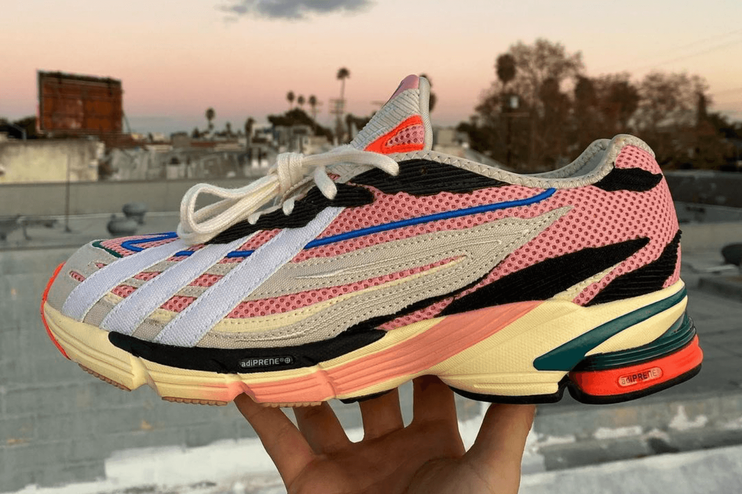 Die ersten Bilder eines Sean Wotherspoon x adidas Orketro