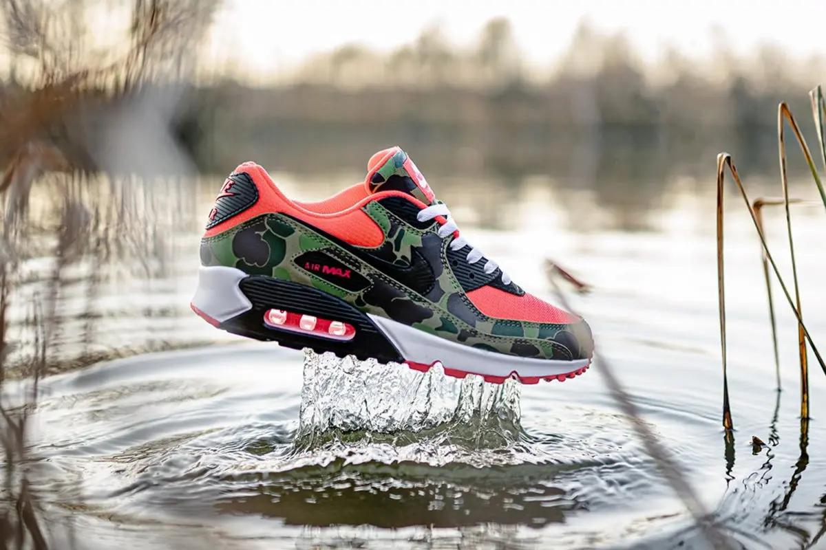 Der atmos X Nike Air Max 90 'Reverse Duck Camo' bekommt einen Restock in 2024