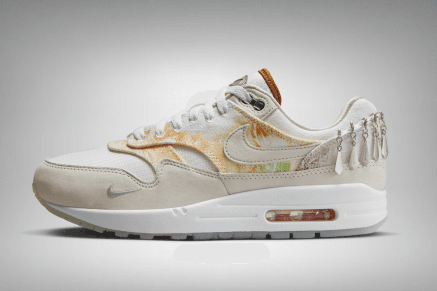 Official images Air Max 1 WMNS 'Paisley Charms'