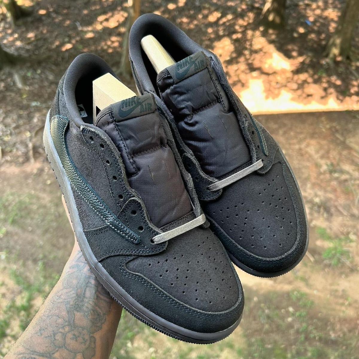 Travis Scott x Air Jordan 1 Low OG ‘Velvet Brown’