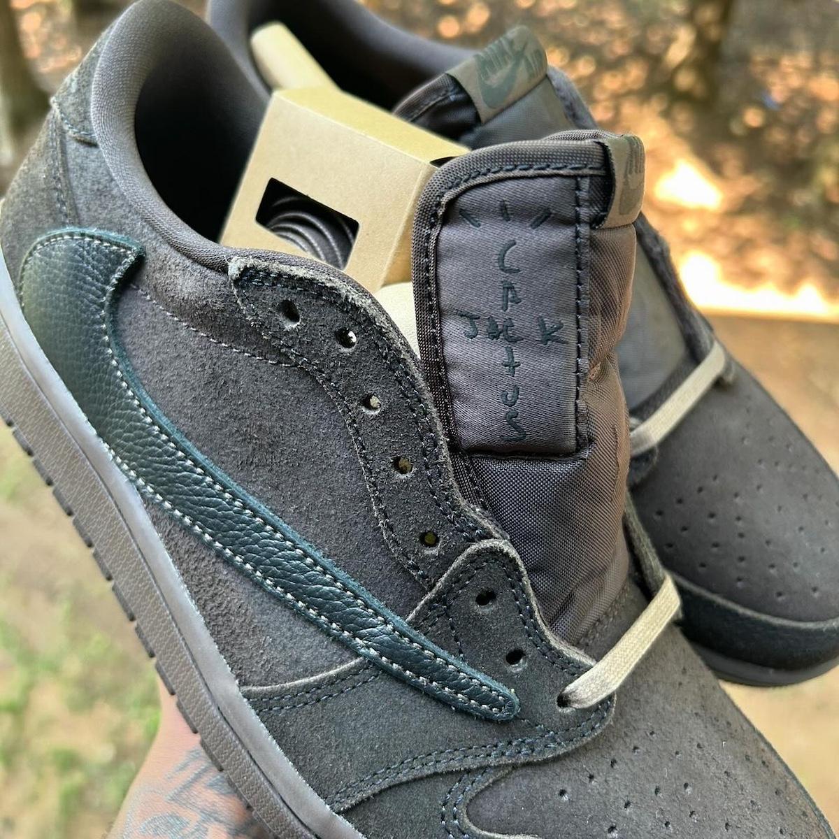 Travis Scott x Air Jordan 1 Low OG ‘Velvet Brown’